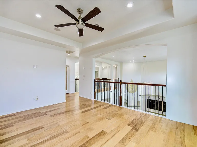 10702 Claythorne Ct — Photo 43