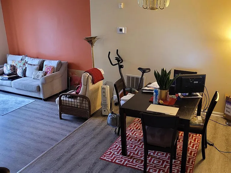 7251 Morrison Dr — Photo 3