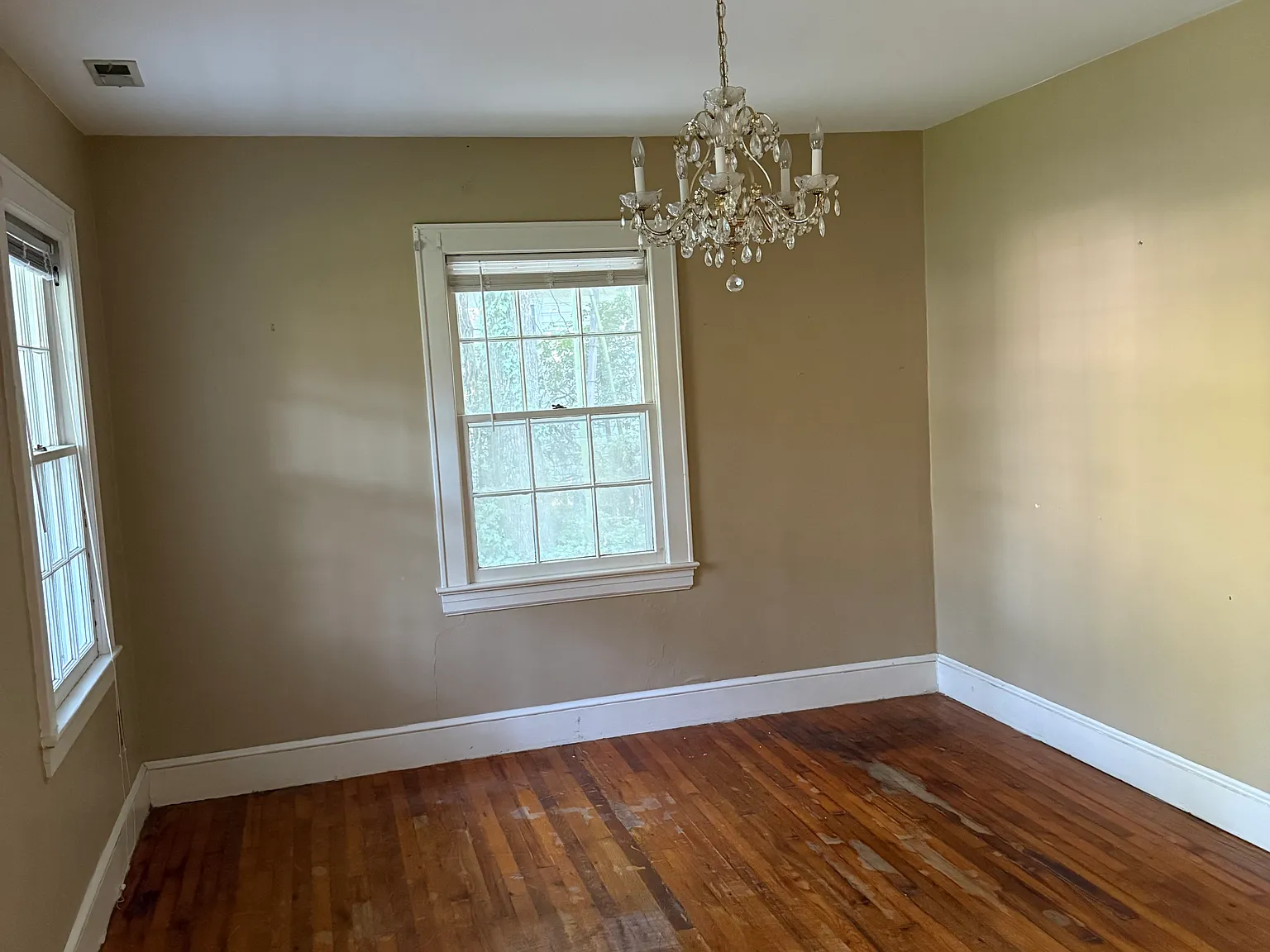 3 bed, 1362 sqft, $1,200 — Photo 4