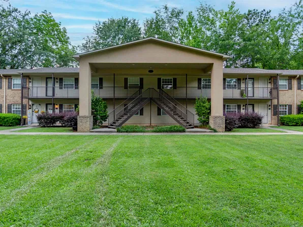 912 Penny Ln #912, Trussville, AL 35173