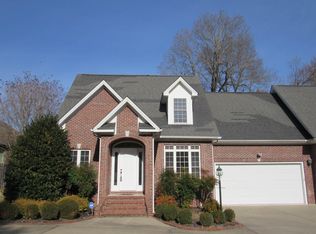 743 Starr Hill Rd, Paducah, KY 42003