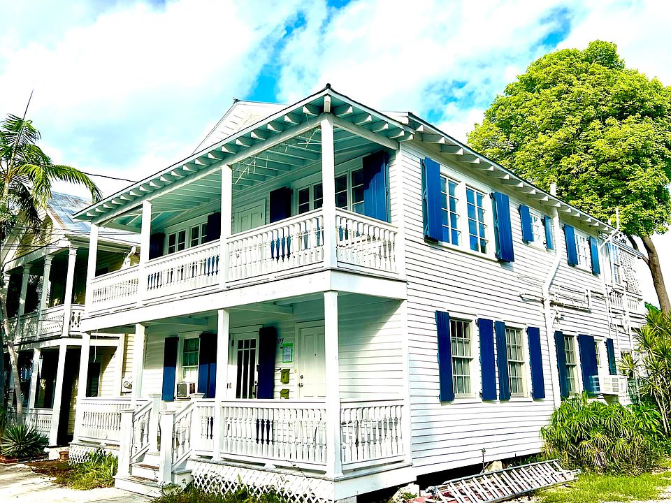1st image of 1115 Fleming St