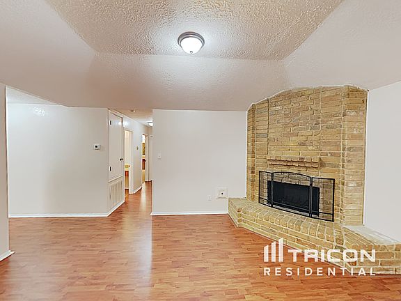 4th image of 3714 Kingston Vale Dr
