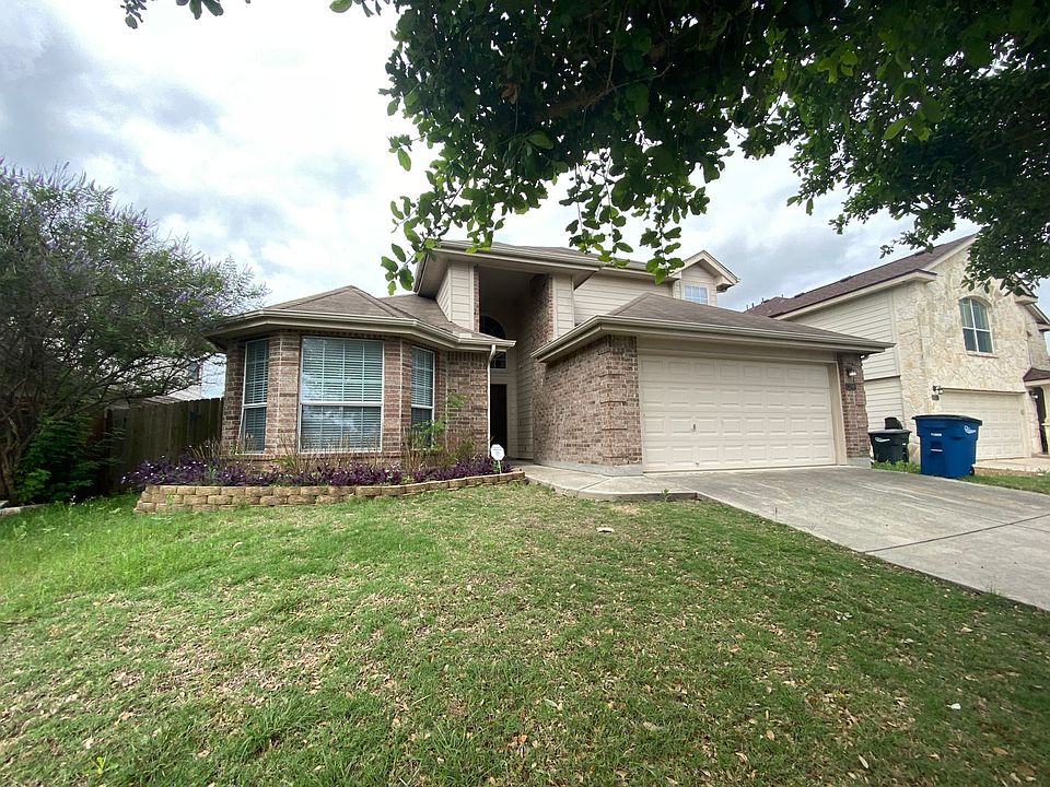 1st image of 2390 Dove Crossing Dr