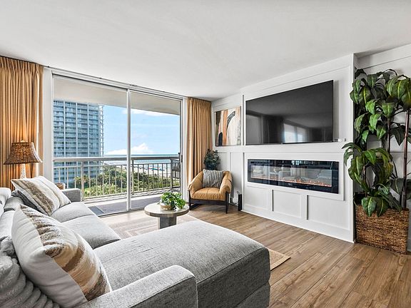 5th image of 9820 Queensway Blvd. #605