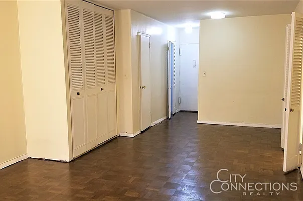 Rented by City Connections Realty | media 12