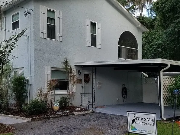 8263 Saint Mark Dr, Brooksville, FL 34601