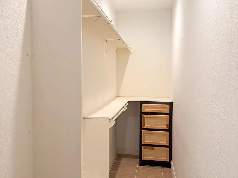 14908 Hannah Way — Photo 26