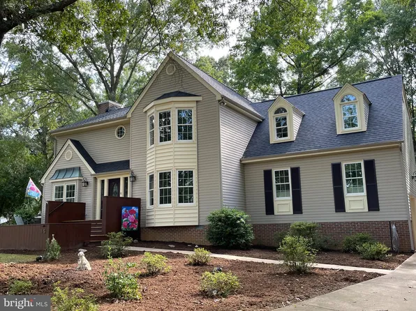 15 Clarion Dr, Fredericksburg, VA 22405