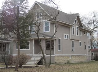 127 S Scoville Ave #2, Oak Park, IL 60302