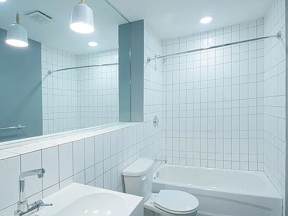 3rd image of 1306 N 6th St APT 201