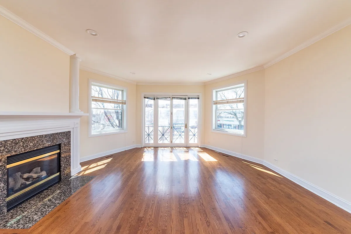 2 bed, 2.0 bath, $2,550 — Photo 4