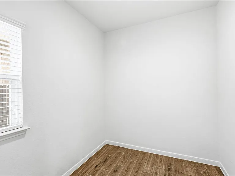 6407 Principale Dr — Photo 14