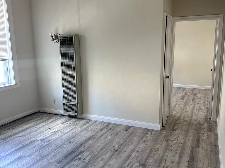 1020 Stockton St #302 — Photo 2