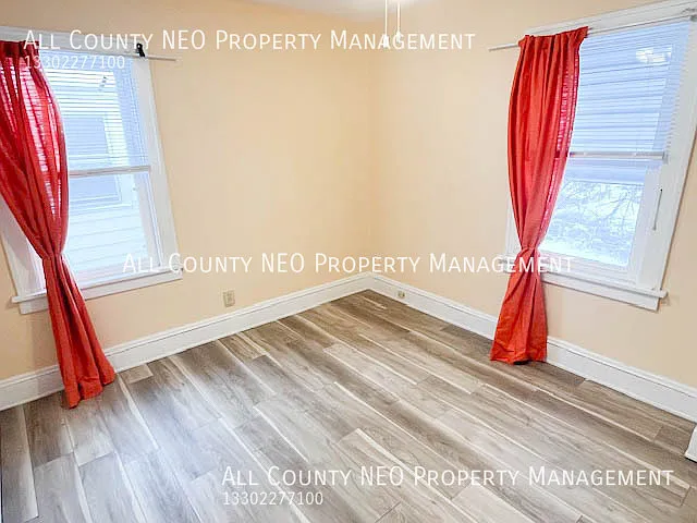 4928 E 84th St — Photo 16