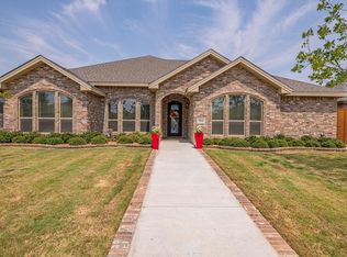 3104 Fairfield Ln, Midland, TX 79705