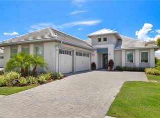 6136 Rodney Bay Ln, Naples, FL 34113