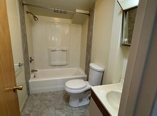 12 Union St #B, Suncook, NH 03275