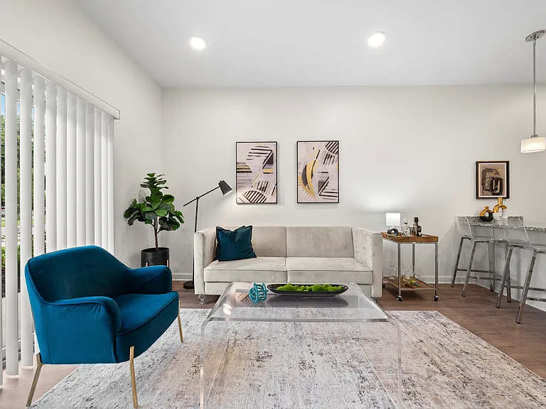 The Lumos Apartments — Photo 7