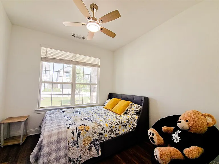 332 Turnbuckle Bnd — Photo 16