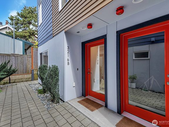 4th image of 3216 15th Avenue W #B