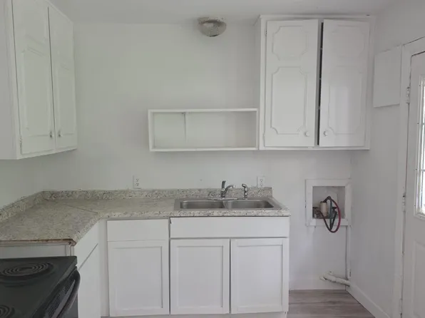 1 Pershing Dr APT A, Denison, TX 75020