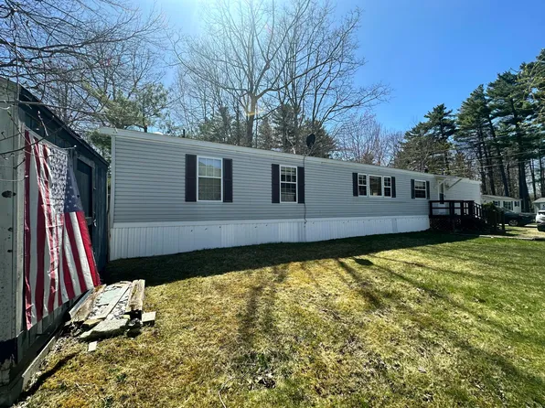 37 Mountainside Park, Camden, ME 04843