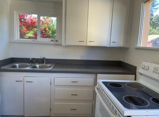 4120 SW 106th St, Seattle, WA 98146