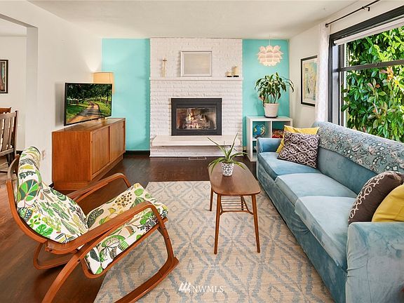 This home feels larger than 930sf floor plan. *Window digitally enhanced. Needs to be replaced.