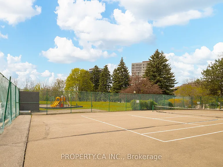 966 Inverhouse Dr #109 — Photo 38