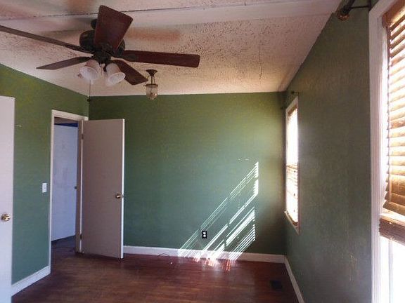 5th image of 4298 N Lake Cherryvale Dr