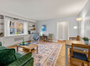 5 Alton Ct APT 1, Brookline, MA 02446