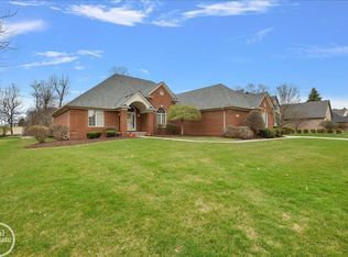 63815 Inverness Dr #53, Washington, MI 48095