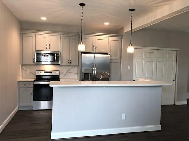 1 bed, $1,525 — Photo 4