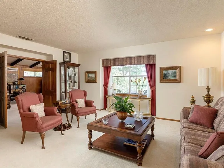 1928 Loma Linda Ct — Photo 12