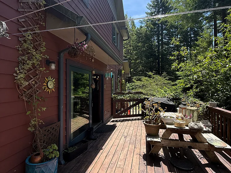 125 Garden Ln — Photo 22