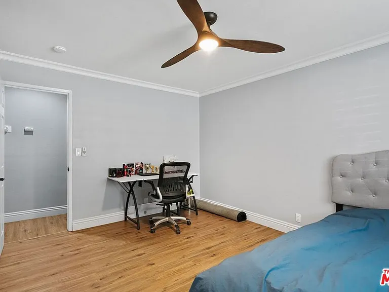 4631 W Avenue M8 — Photo 23