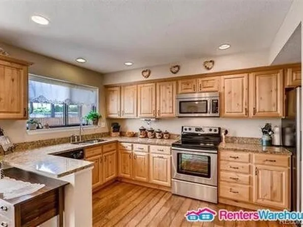 1322 S Carson Way, Aurora, CO 80012