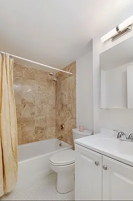 Rented by Oxford Property Group | media 3