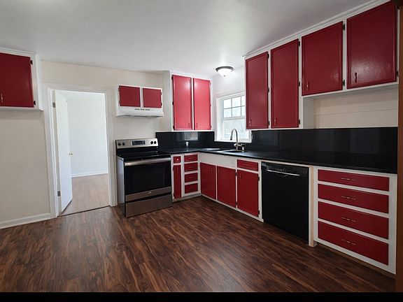 5th image of 1716 Ridgewood Rd