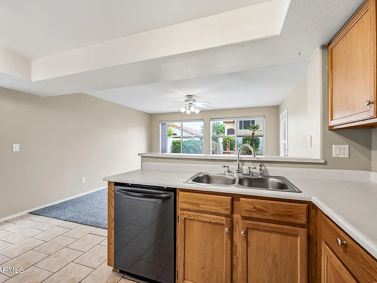 1244 E Angela Dr — Photo 16