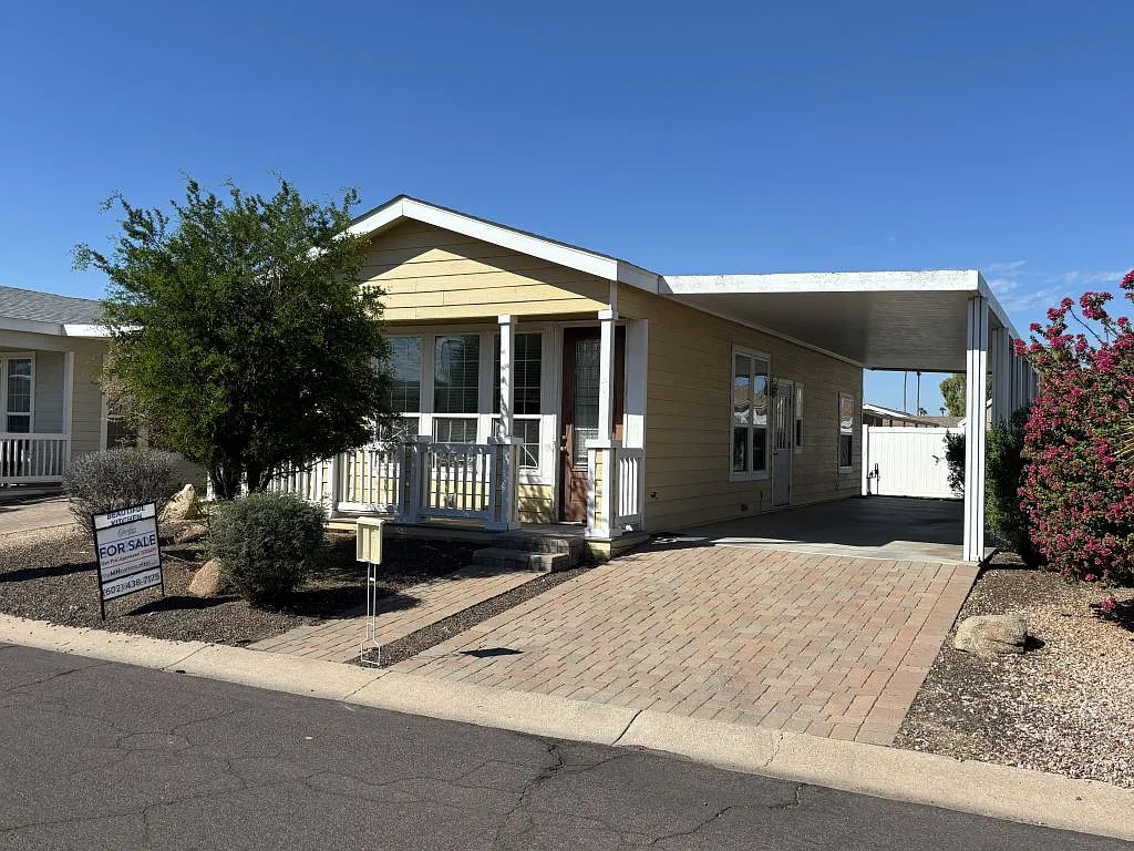 2401 W Southern Ave — Photo 4