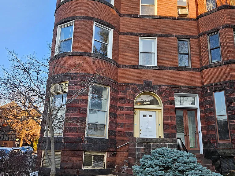 2843 Saint Paul St #3 — Photo 6