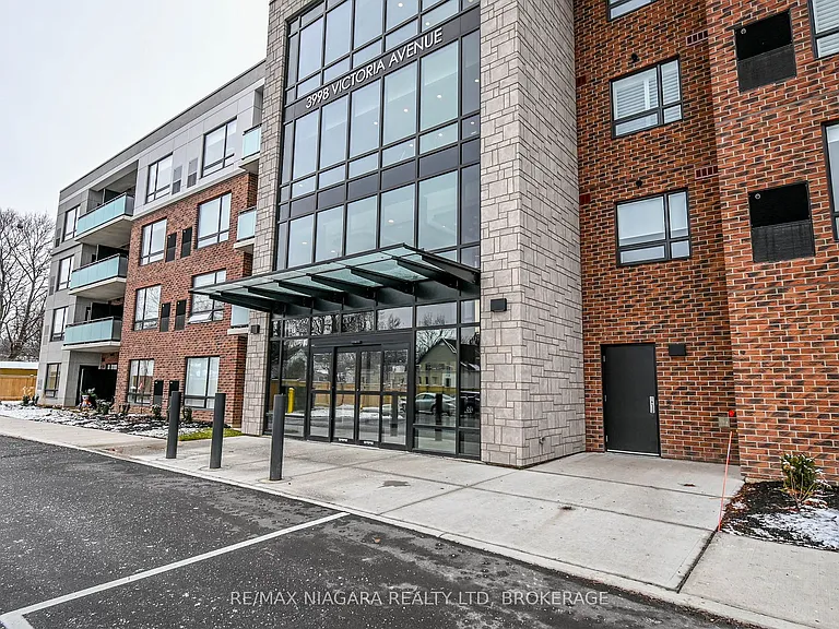 3998 Victoria Ave #111 — Photo 2