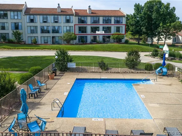 85 La Jolla Dr #352-2A, Lake Ozark, MO 65049