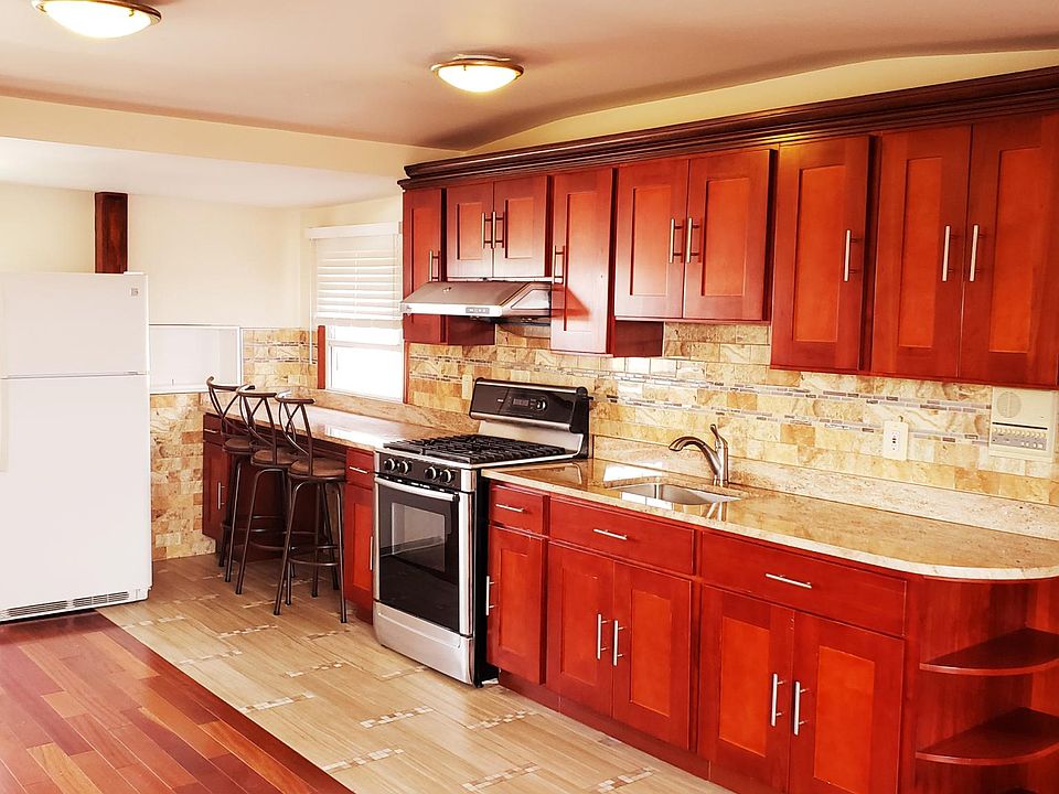 1st image of 1543 73rd St #2