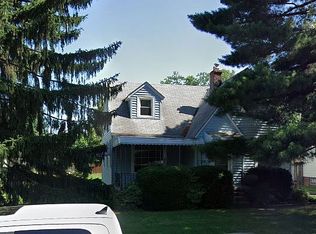7604 Thornton Dr, Parma, OH 44129