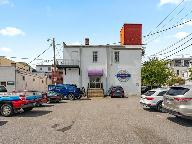 102 Lewis St — Photo 31