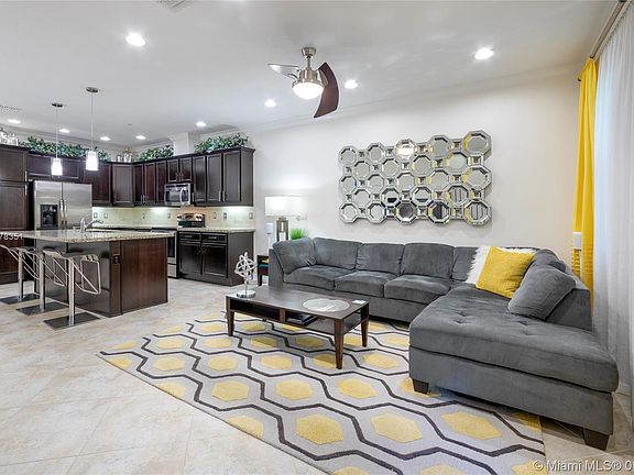 2nd image of 2913 Tortola Way #2913