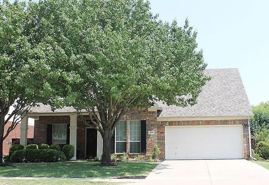 1st image of 3705 Lindale Dr